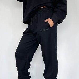 White Fox Boutique Black Stay Lifted Sweatpants